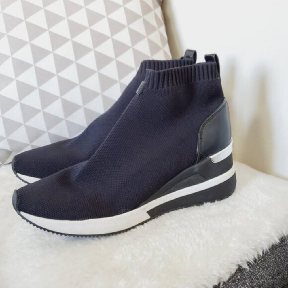Michael Kors Skyler Wedge Sock Bootie Sneaker 9 - Picture 5 of 7